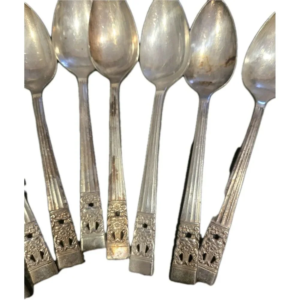 12 PC Oneida Community CORONATION Silver Plate 1936 Silverware Flatware Spoon
